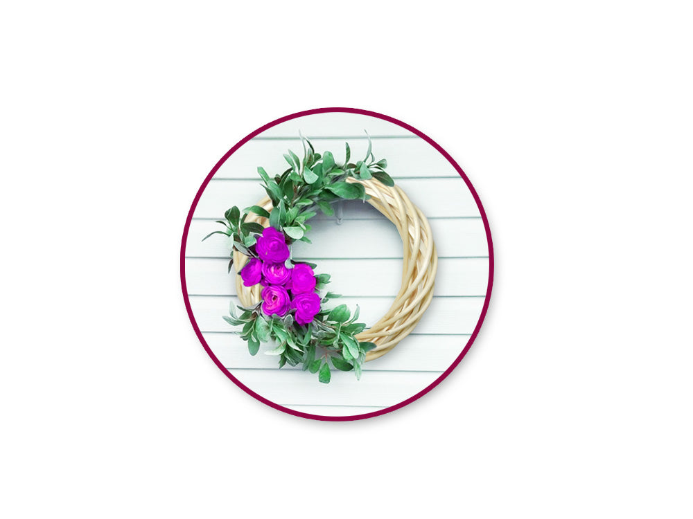 Craft Decor: 8.5" Willow Wreath 1.5"(T) Natural