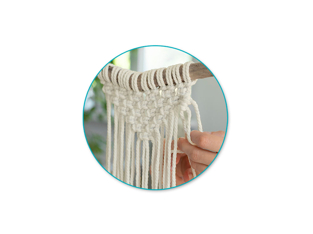 Needlecrafters: 4mm Macramé Cord 25yds (22.8m) B) White