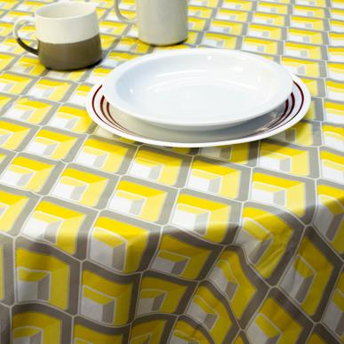 *Tablecloth Peva - Flannel back Yellow/Grey - Roun