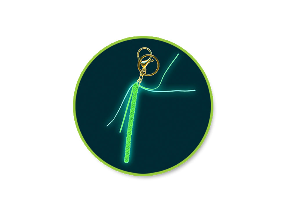 Krafty Kids: Plastic Lacing (Gimp) x8 (19.2m) E) Glow-In-The-Dark