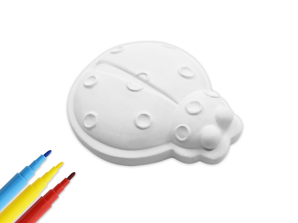 Krafty Kids Kit: 2.75" DIY Plaster Medallion Coloring Kit w/3 Markers A) Ladybug