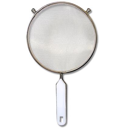 STRAINER - 18CM