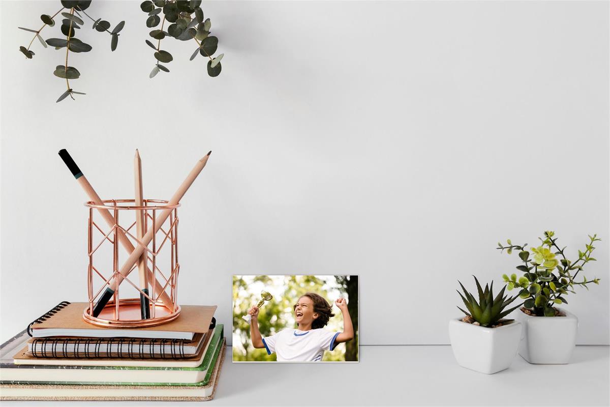 Acrylic L Shape Photo Frame 6X4"