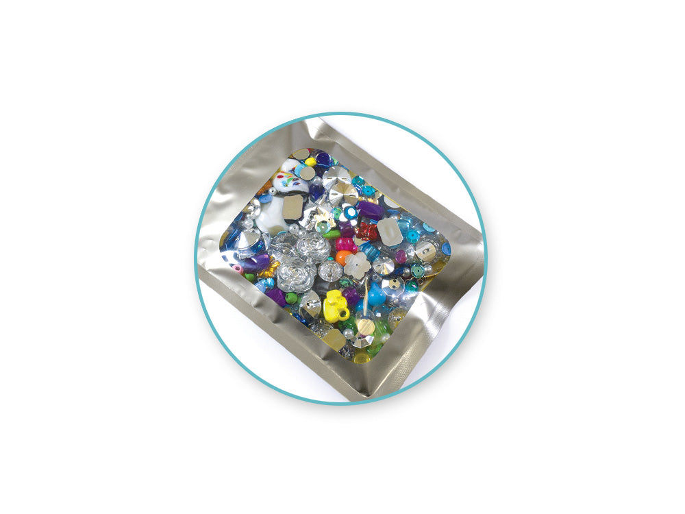 Craft Medley: Resealable Poly Pouches: 4.1" x 6.4" 8pc w/Window B) Silver