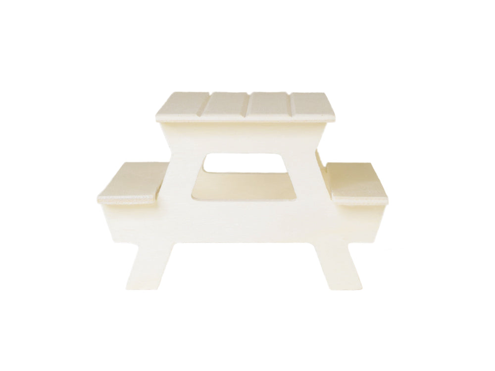 Wood Craft: 10.5x10.5x6.4cm DIY Mini Picnic Table