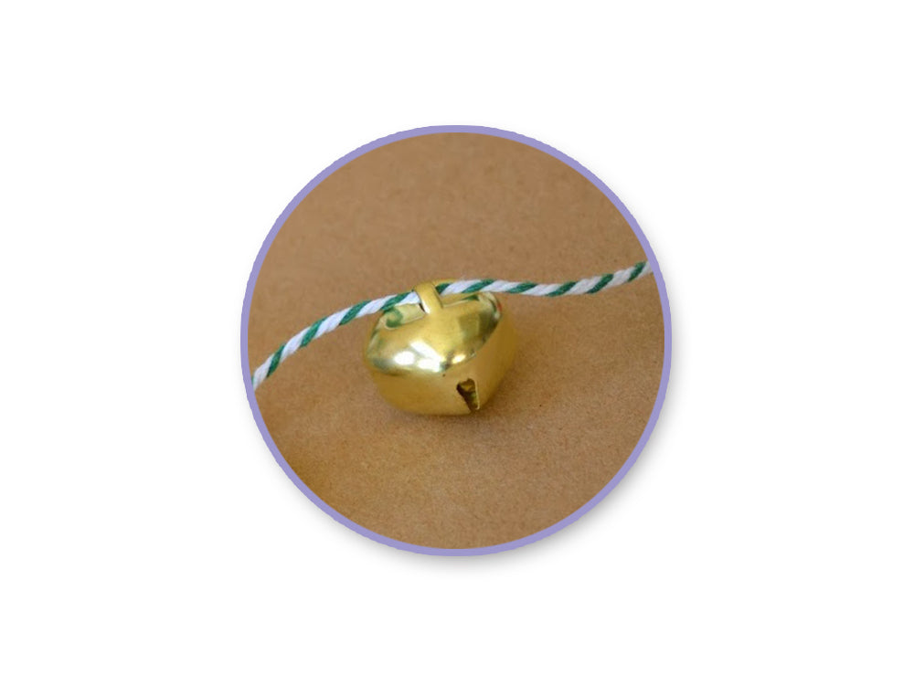 Craft Medley: 20mm-30mm Jingle Bells Metal A) Gold