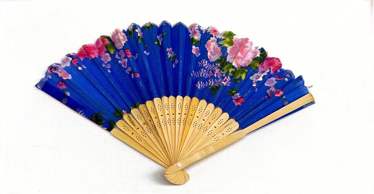 8.5" Chinese Fan, 4 colours, pbh